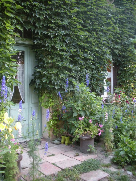 Ferme Saint Joseph Bed and Breakfast Le Fousseret Εξωτερικό φωτογραφία